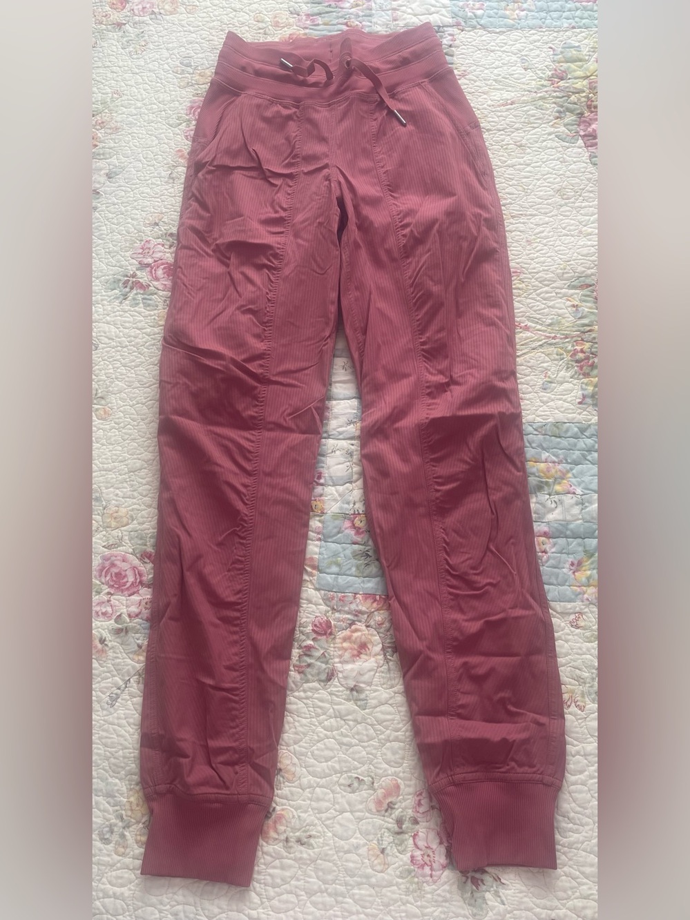 Mauve Ribbed Jogger Pants